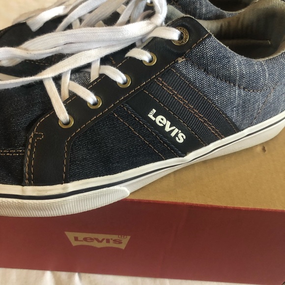 Levi’s Boys denim tennis shoes sz 4 - Picture 7 of 8